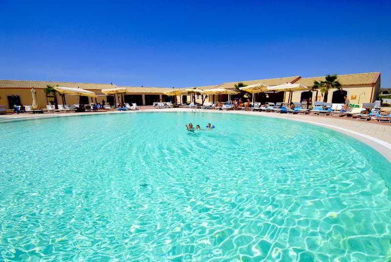 Ares Hotel San Giovanni La Punta Buitenkant foto